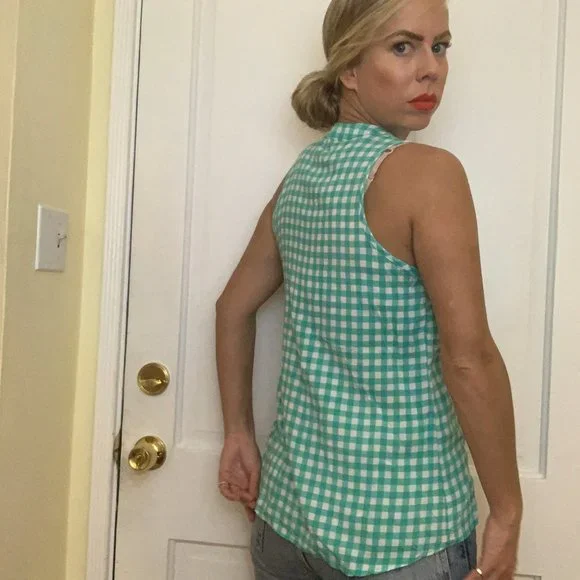 Splendid blue and white button down tank - Picture 3 of 4